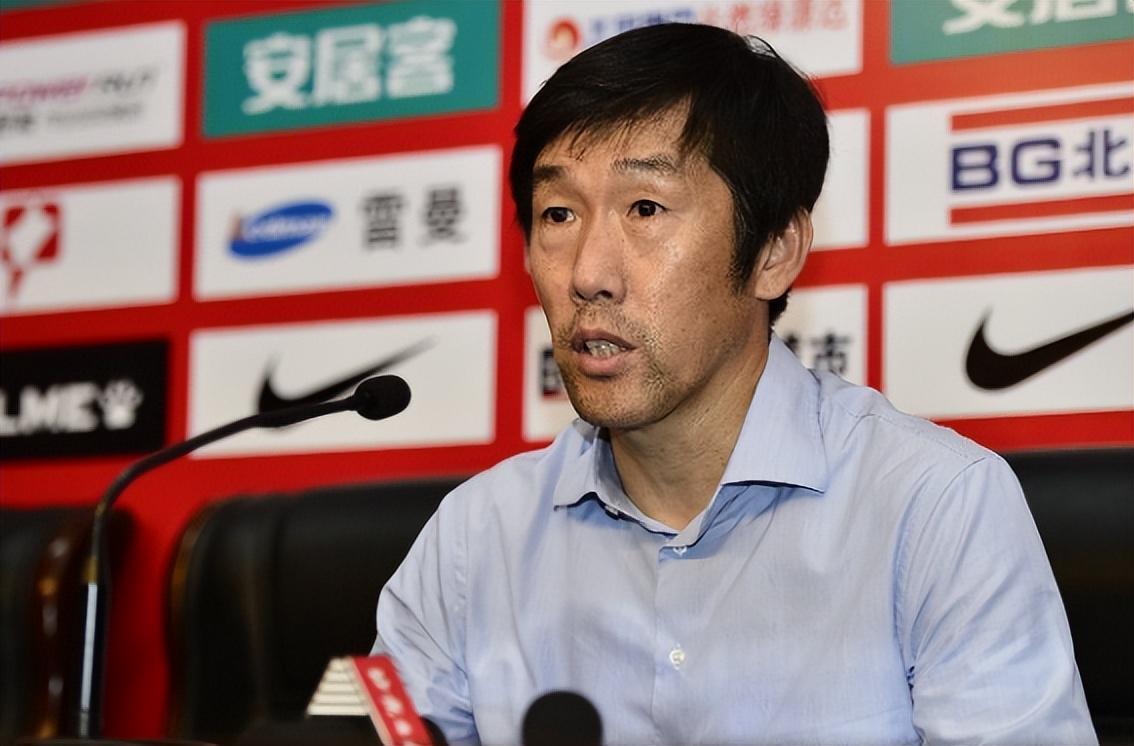 kaiyun-意外！如果李霄鹏出任宁波队新帅，蒿俊闵会跟着加盟俱乐部吗？