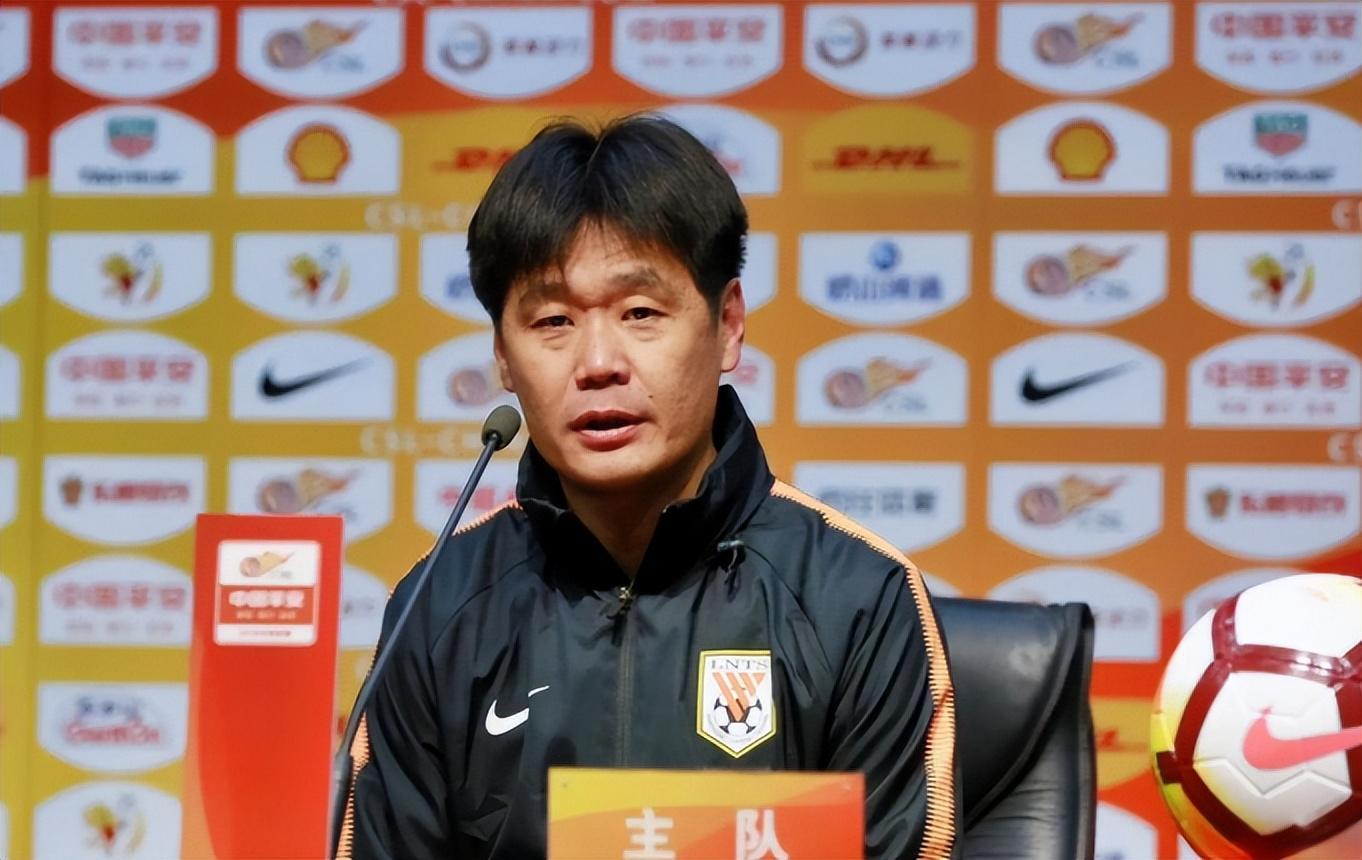 kaiyun-意外！如果李霄鹏出任宁波队新帅，蒿俊闵会跟着加盟俱乐部吗？