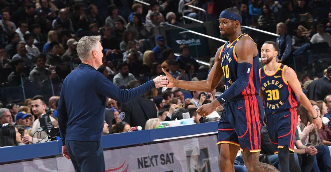 kaiyun-高情商：不会交易，低情商：没人要！七七到湖人后，掘金还没赢过湖人！