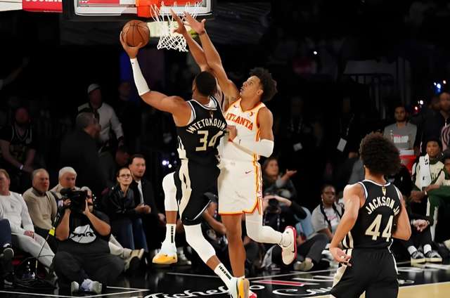 开云app-23分钟31+14！反关节猛人！字母太疯狂了！